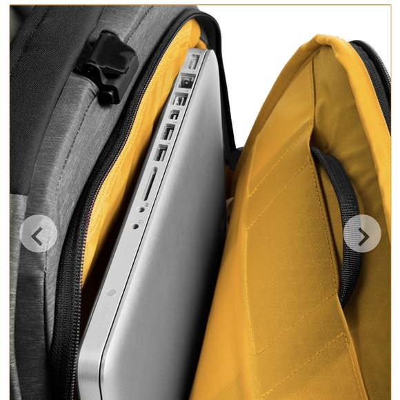 The North Face Access 02 Backpack - Picture 3 of 6